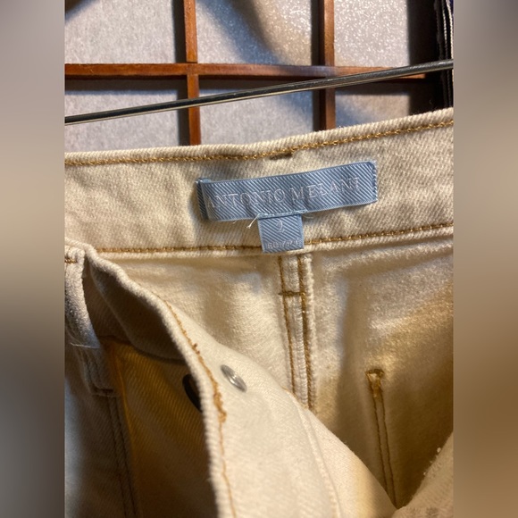 Antonio Melani Anisha Flare Leg High Waisted Stretch Denim Jeans - Picture 3 of 6